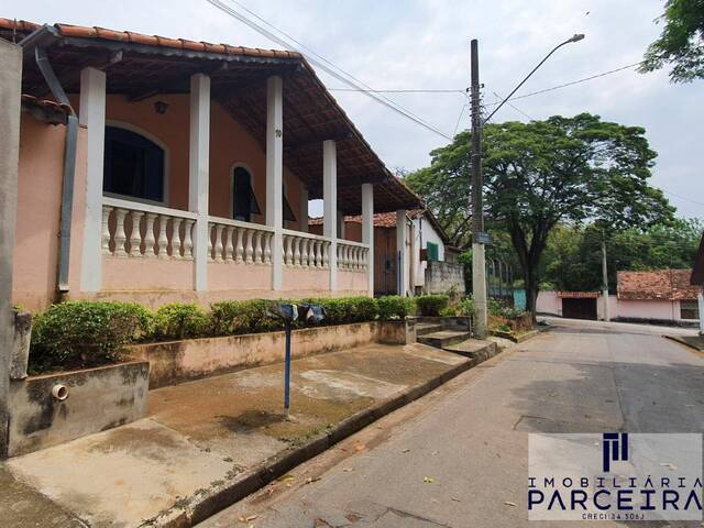 #1160 - Casa para Venda em São José dos Campos - SP - 2